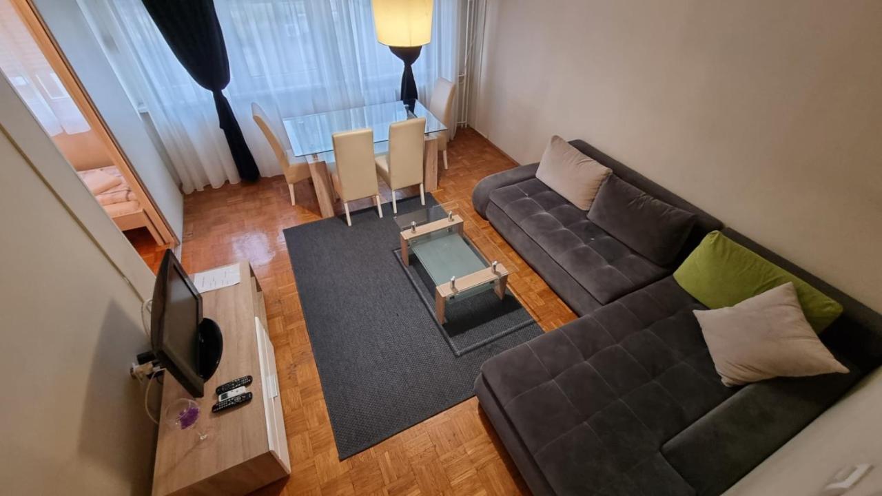 Slavija Square Apartments Belgrade Luaran gambar