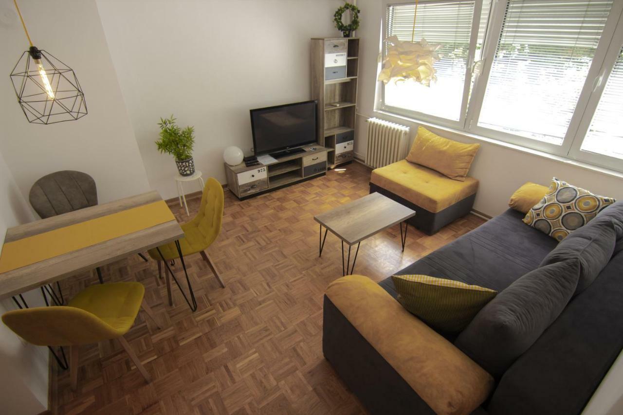 Slavija Square Apartments Belgrade Luaran gambar
