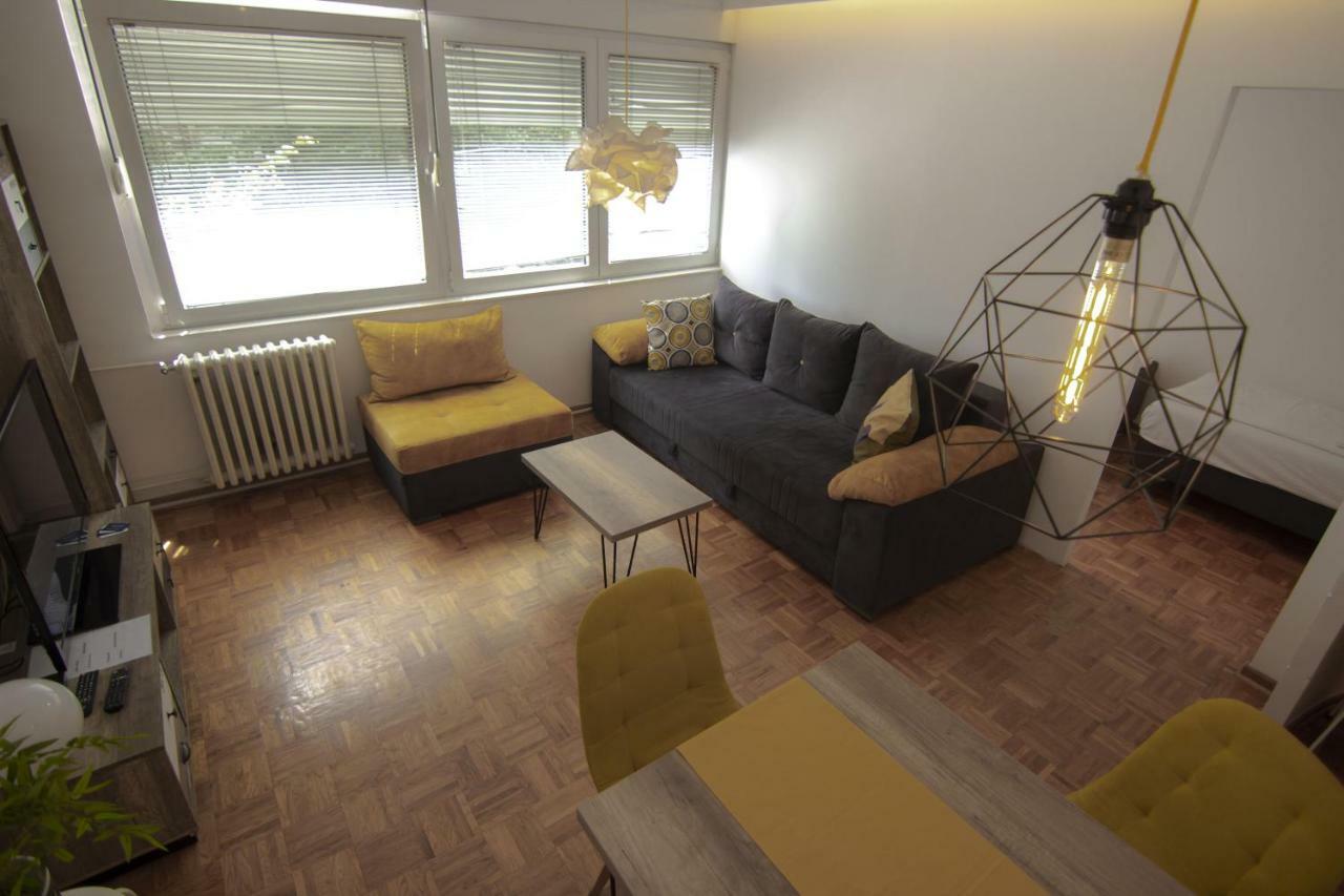 Slavija Square Apartments Belgrade Luaran gambar
